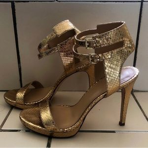 Gold Michael kors heels
